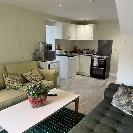 Abbey View Coach House * Youghal