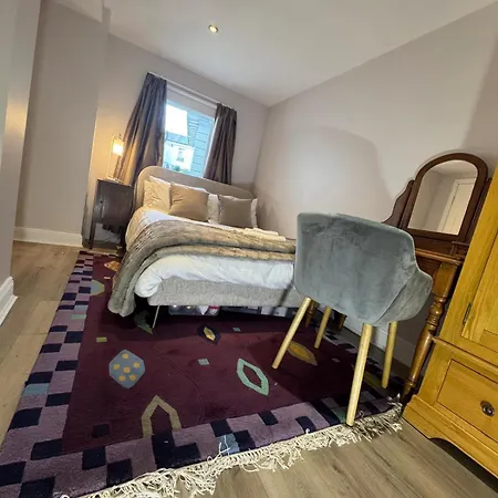 Abbey View Coach House *