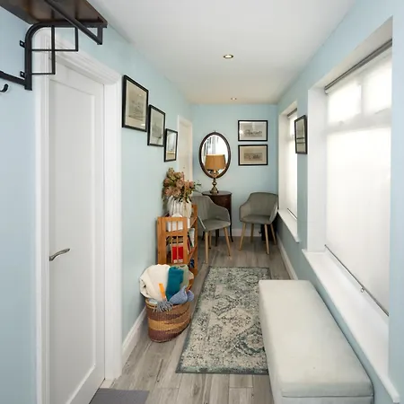بيت للعطل Abbey View Coach House *